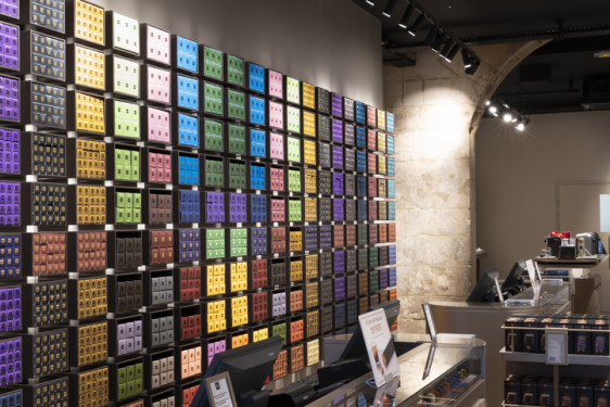 bertrand retail